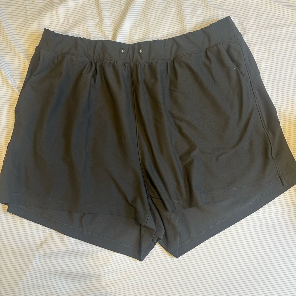 Women's Shorts